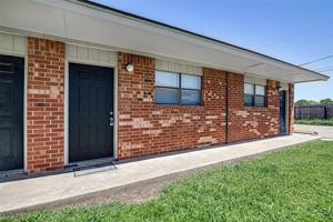 featured image of 1709 Short St #C