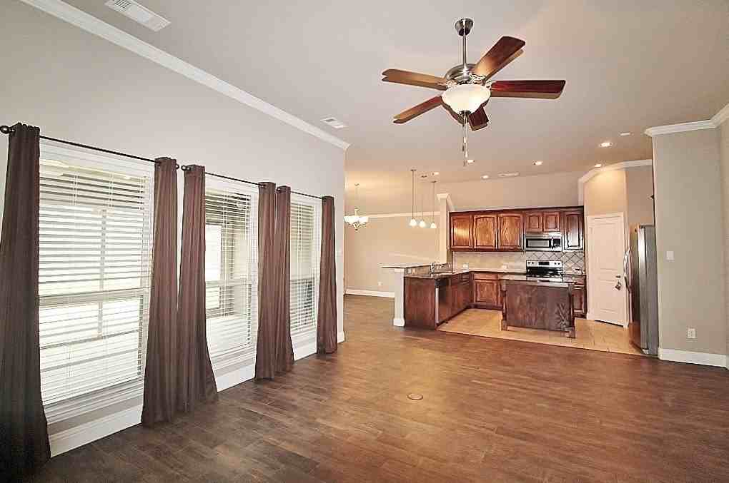 119 Liberty Way - Photo 6 of 21