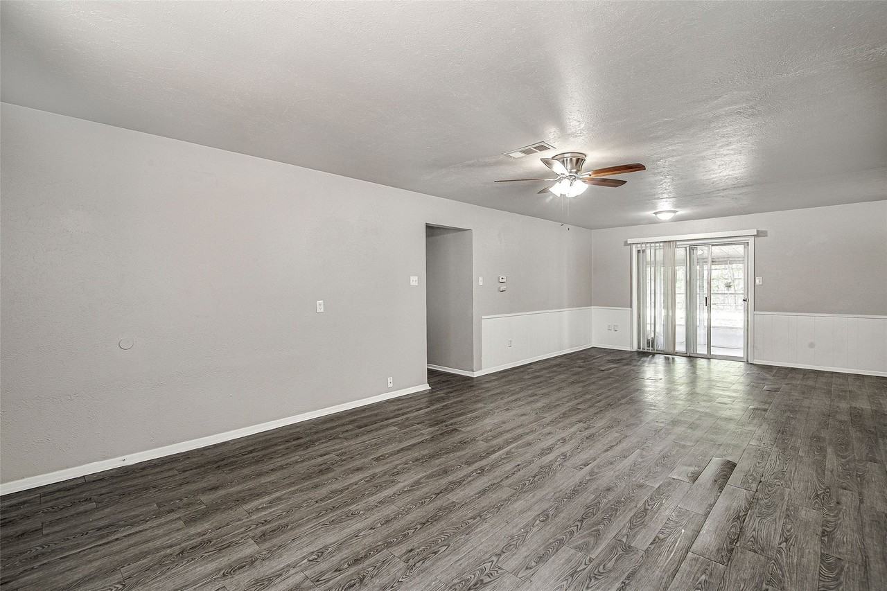 509 Branch Cir W - Photo 5 of 25