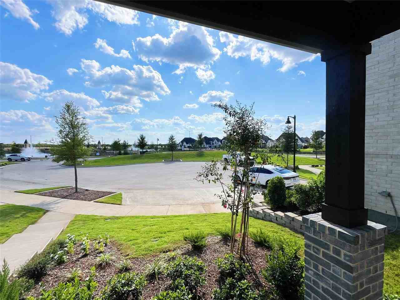 2808 Crane Ct - Photo 3 of 40