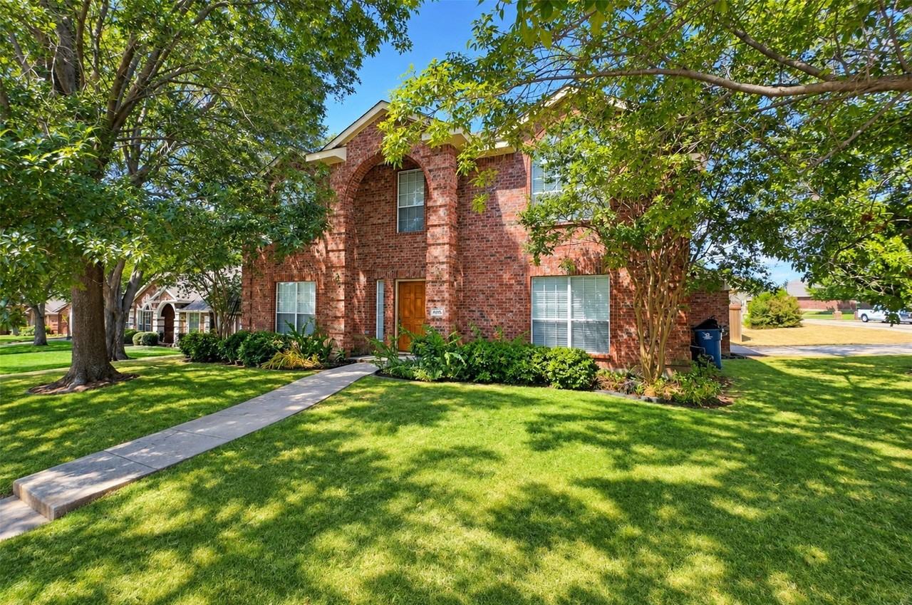 4205 Jasper Ct - Photo 2 of 32