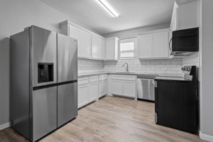 featured image of 525 E Ball St #525