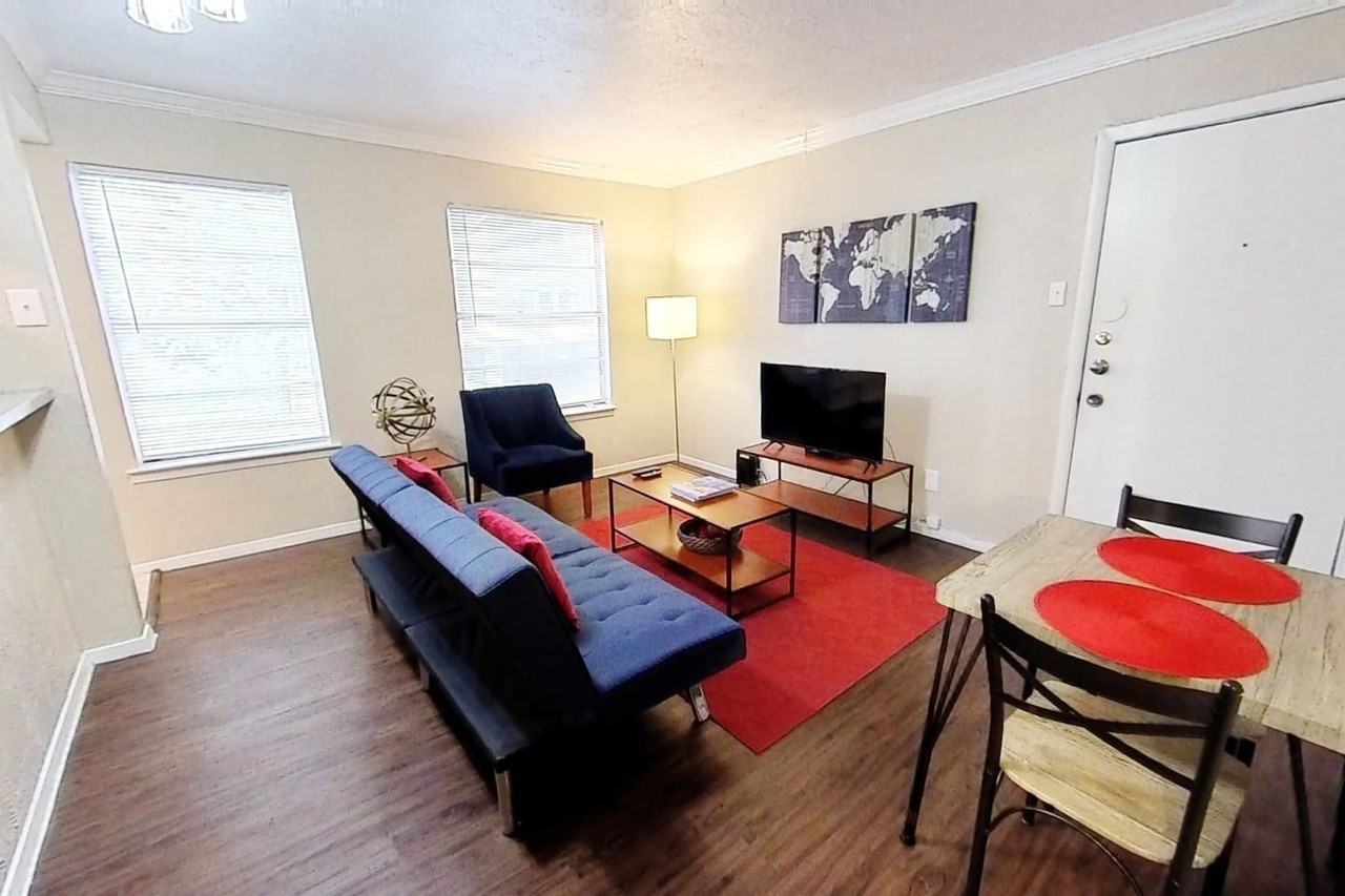 4040 Brown St #8 - Photo 3 of 6