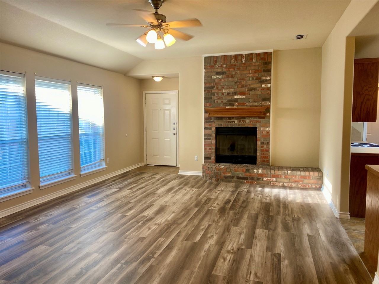 2401 Independence Blvd - Photo 2 of 14