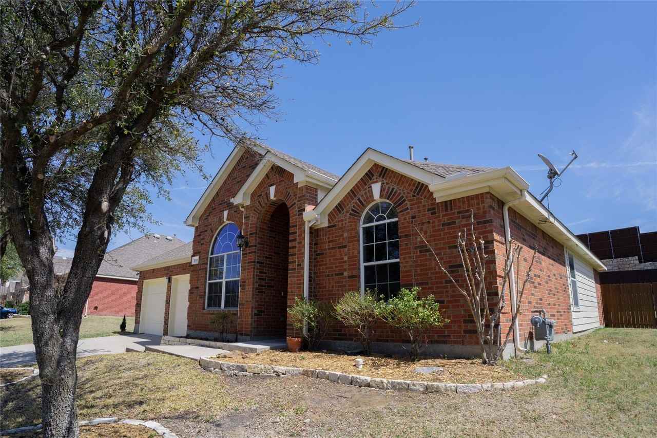 830 Brittany Way