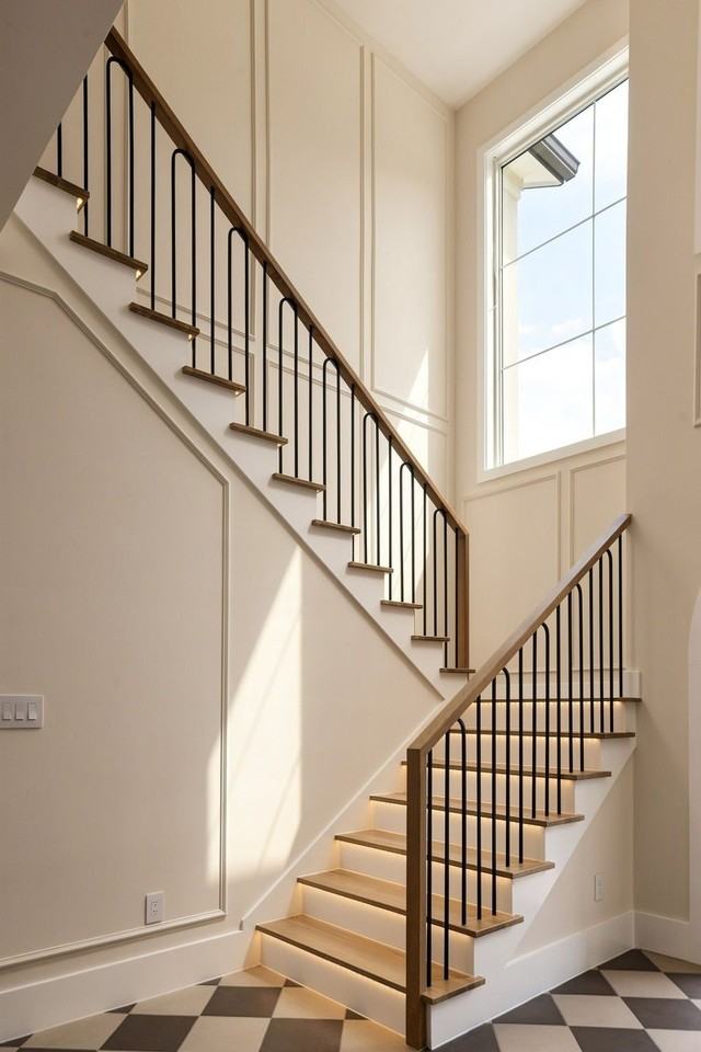 6055 Ellsworth Ave - Photo 4 of 37