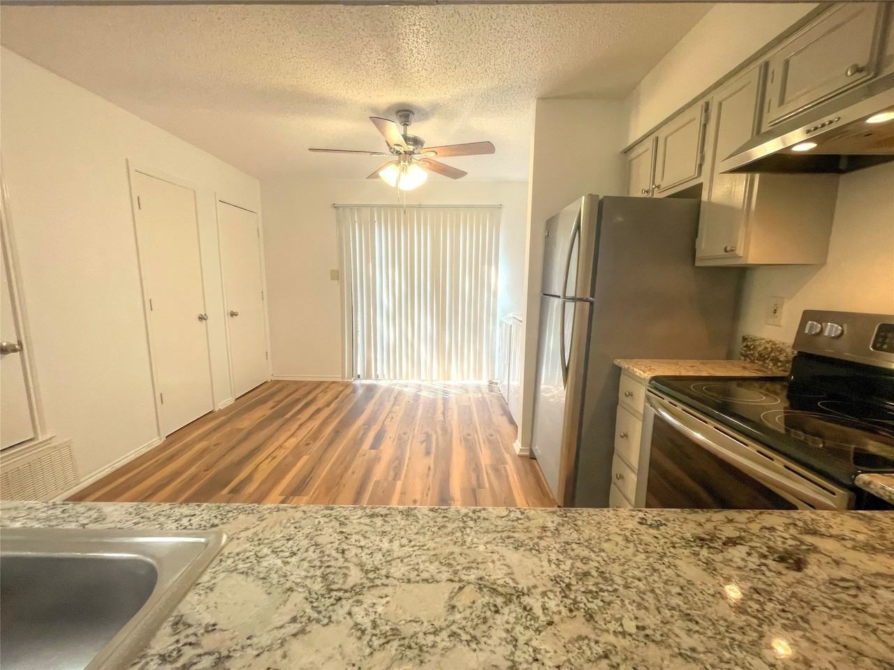 1034 Mckinley St #A - Photo 5 of 20