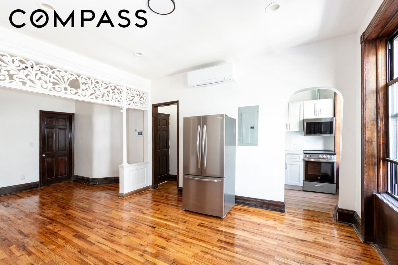 1030 Greene Ave #1 - Photo 4 of 5