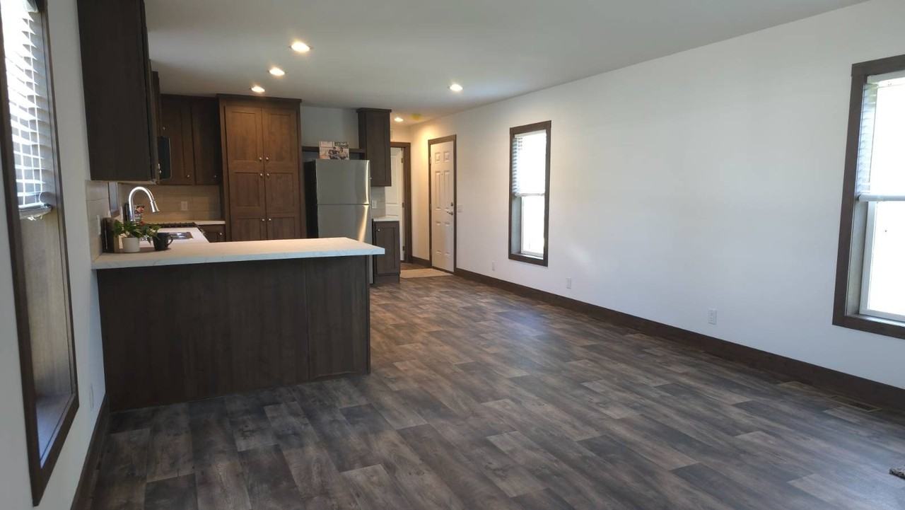 2852 Kay St #2852KAY - Photo 2 of 11