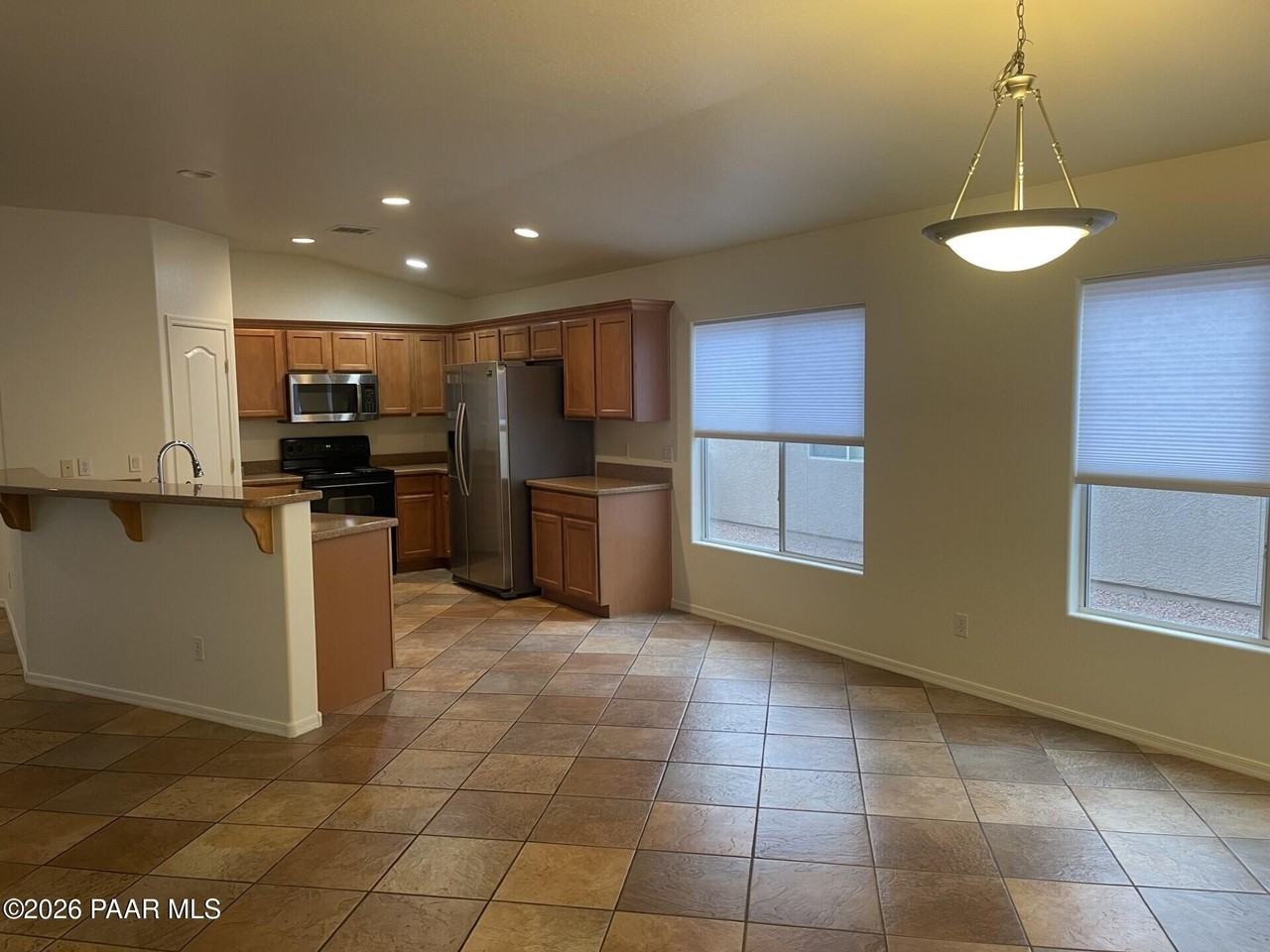 600 S La Mirada Dr - Photo 2 of 12