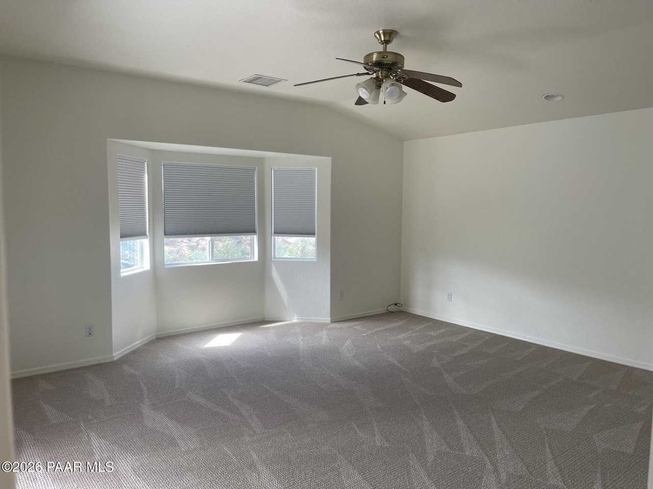 600 S La Mirada Dr - Photo 4 of 12