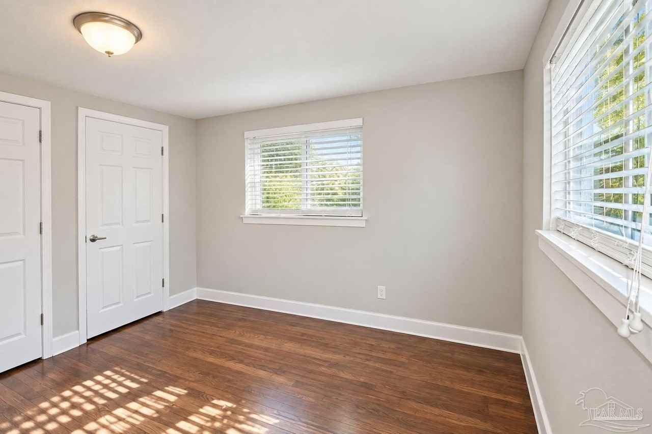 1701 W Romana St - Photo 3 of 14