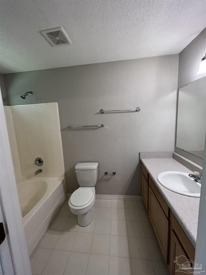 5294 Overbrook Dr - Photo 7 of 12