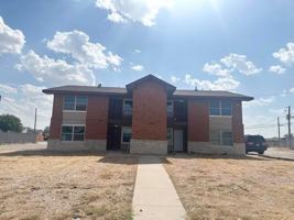 featured image of 205 Edgewood Dr #C