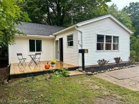 619 Elizabeth St - Photo 1 of 1