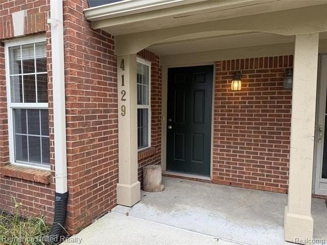 4129 Hampton Ridge Blvd - Photo 2 of 30
