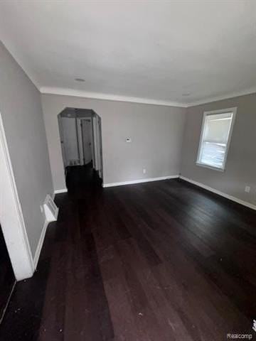 7337 Woodmont Ave - Photo 3 of 10