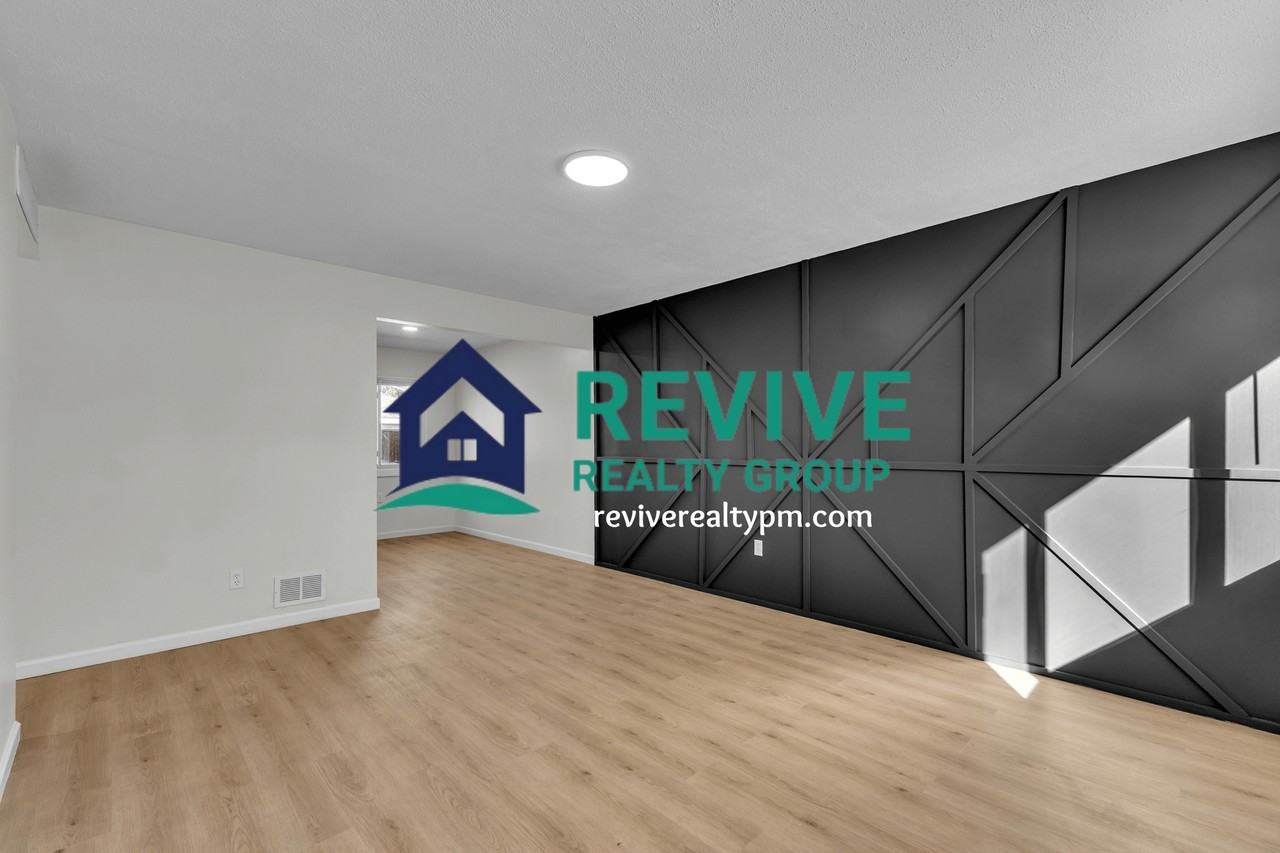 15796 Kerstyn St #1 - Photo 4 of 27