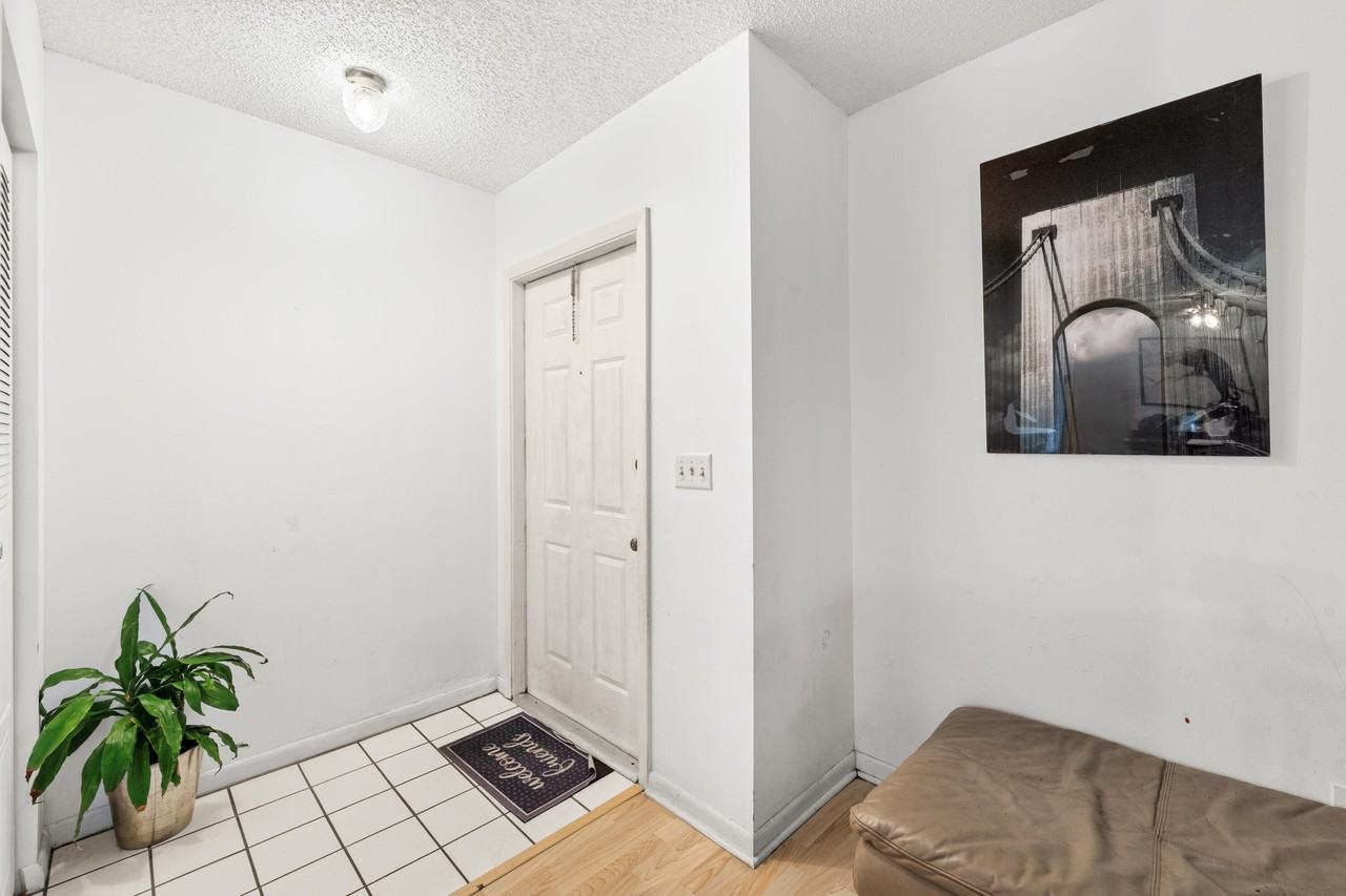 6254 Blue Baneberry Ln - Photo 3 of 24