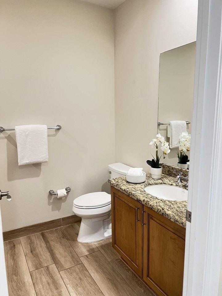 803 Estancia Way - Photo 5 of 15