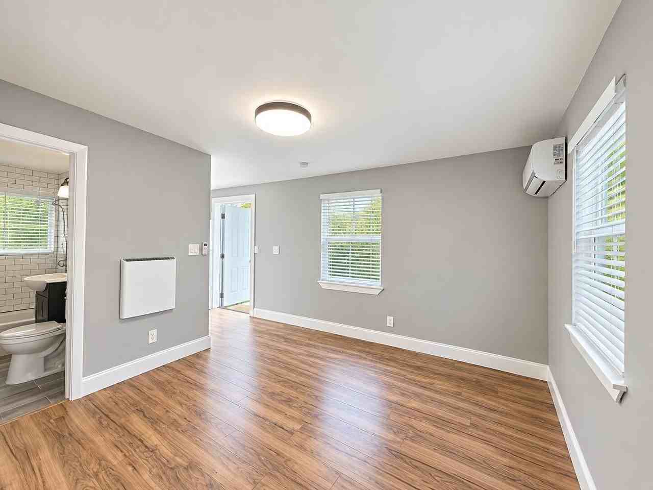 32 Lake Osborne Dr #9 - Photo 6 of 13