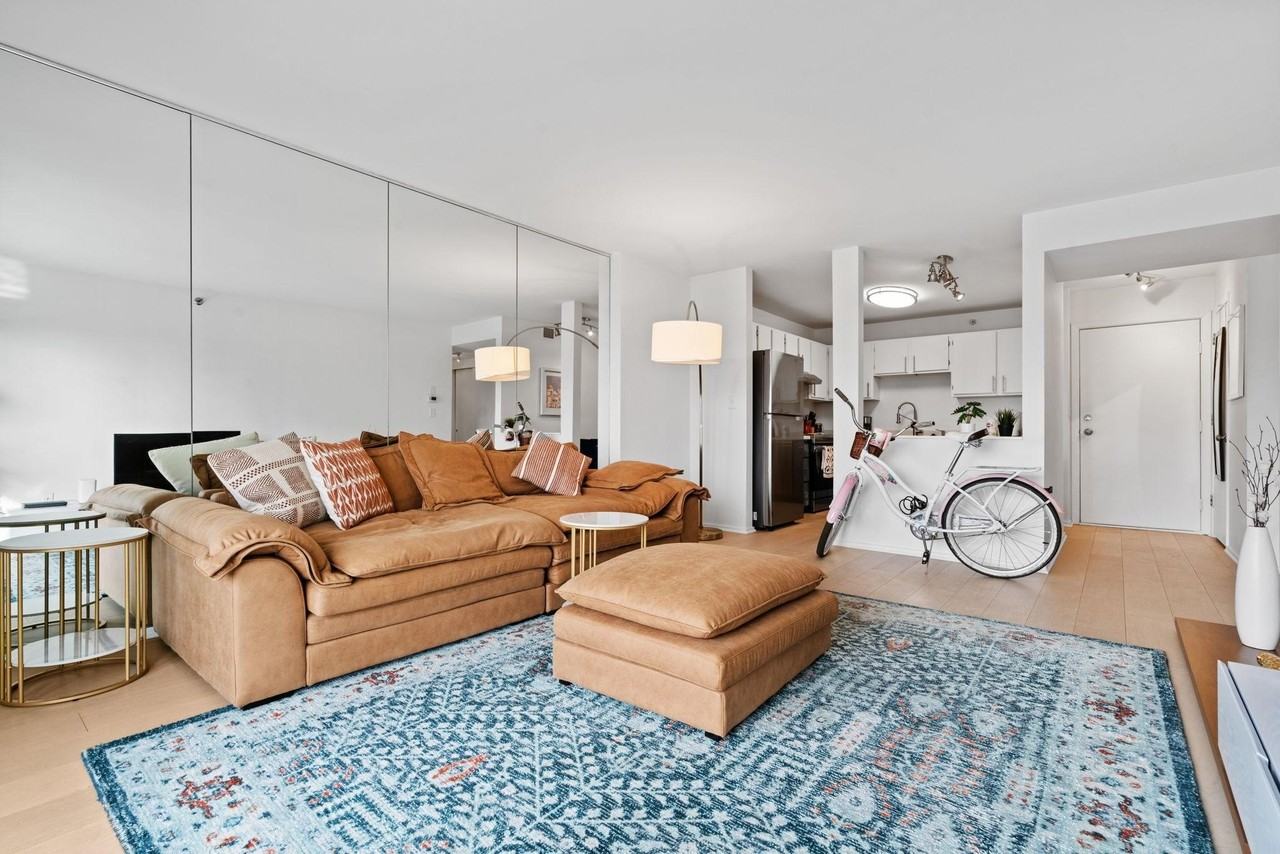 121 Washington Ave S #1208 - Photo 4 of 17