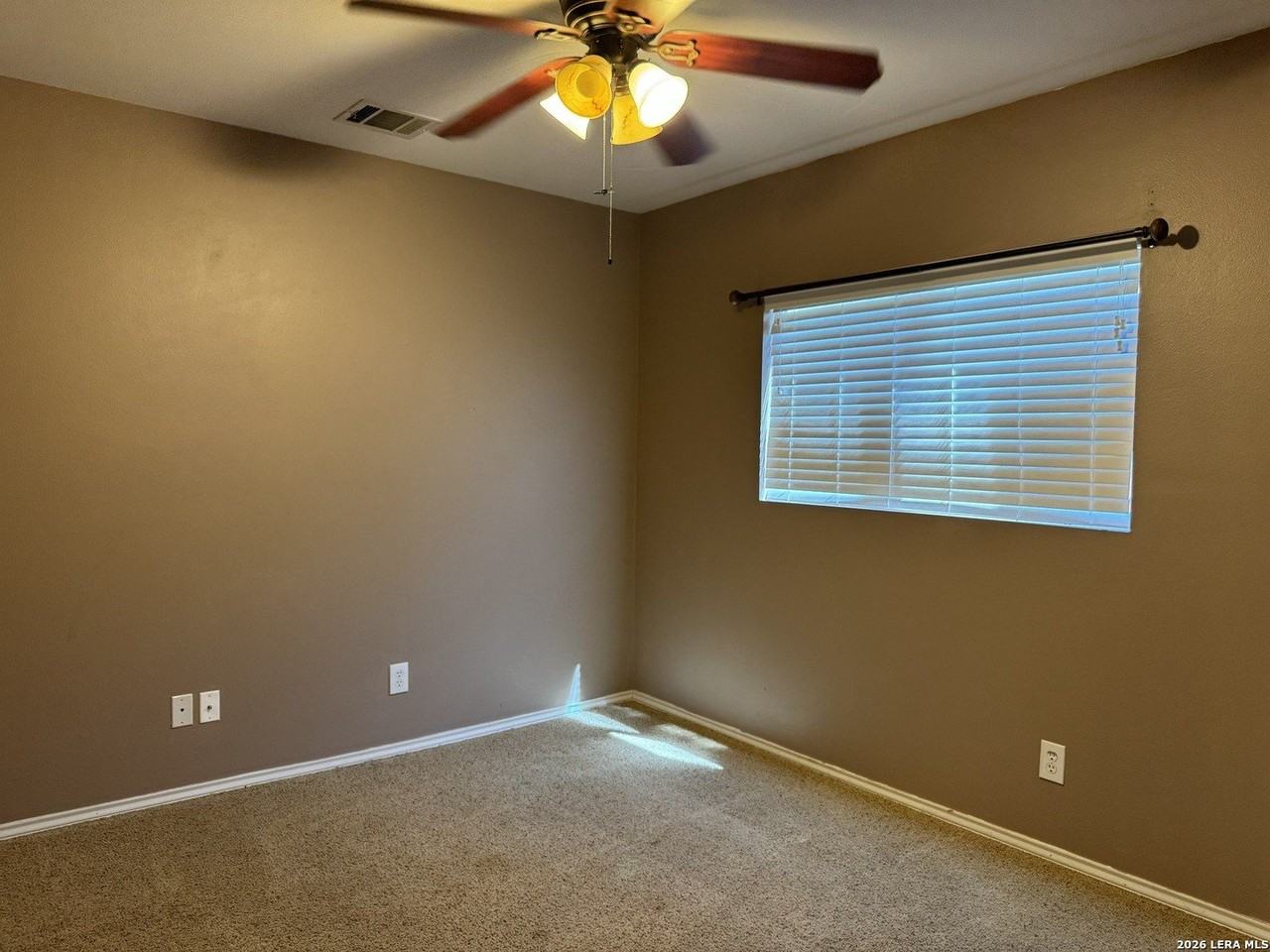 25607 Crimson Beauty - Photo 6 of 29