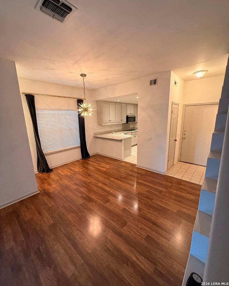 101 Fenimore Ave #6 - Photo 4 of 13