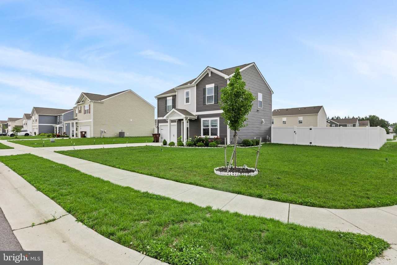 1650 Terrapin Cir #1 - Photo 4 of 40