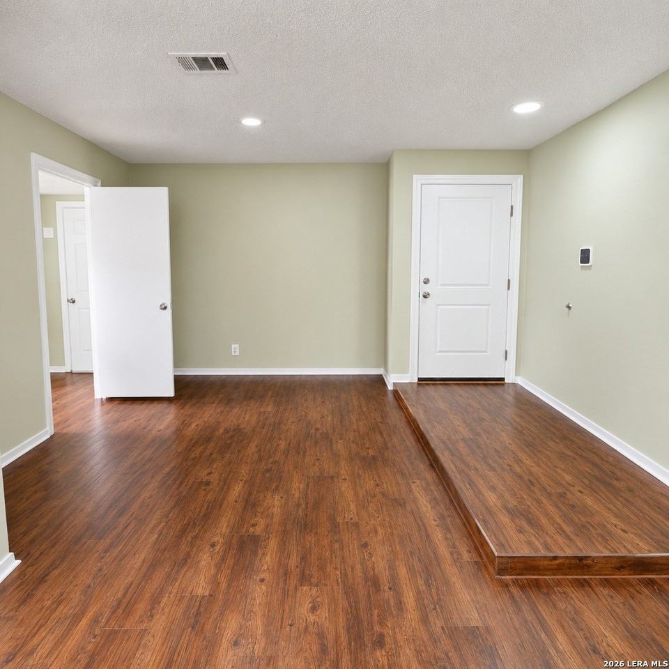 4203 Valleybrook - Photo 2 of 14