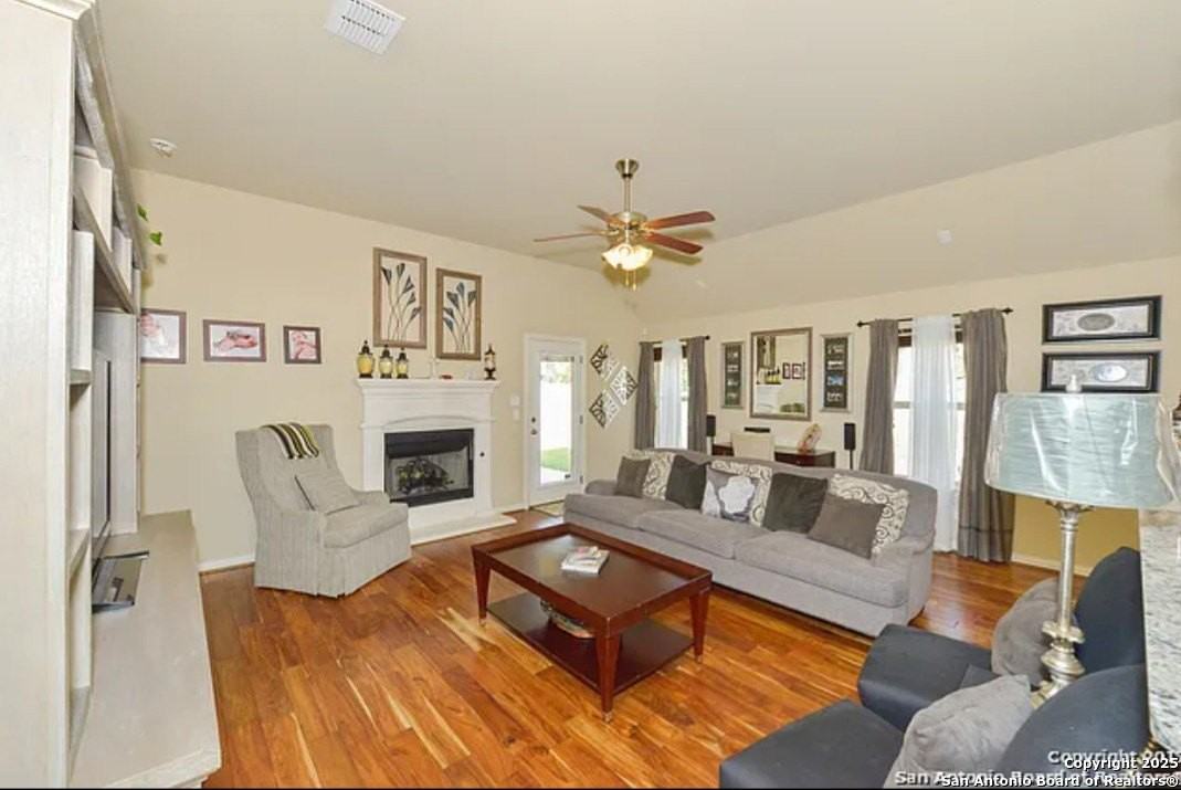 7905 Mystic Chase - Photo 4 of 25