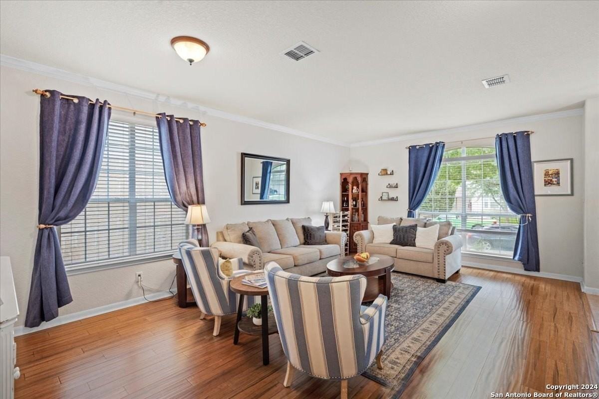 1301 Magellan - Photo 5 of 26
