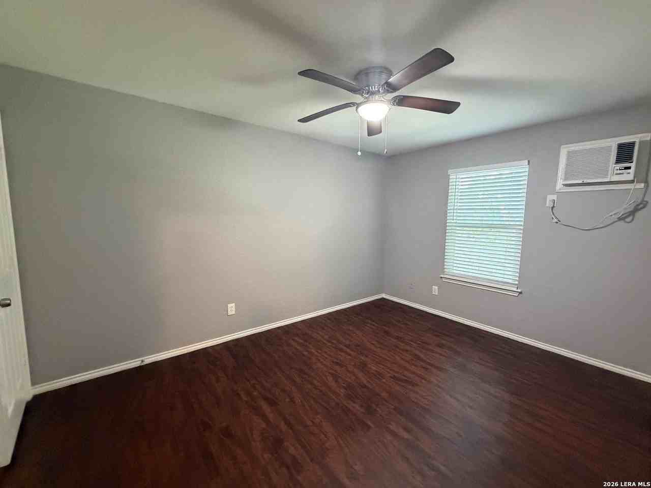 11106 Bel Air Dr #202 - Photo 5 of 11