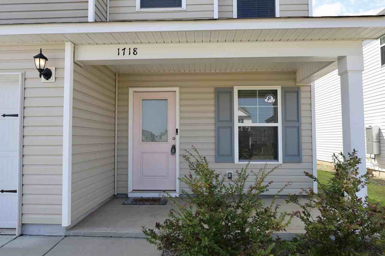 1718 Canopy Dr - Photo 5 of 50