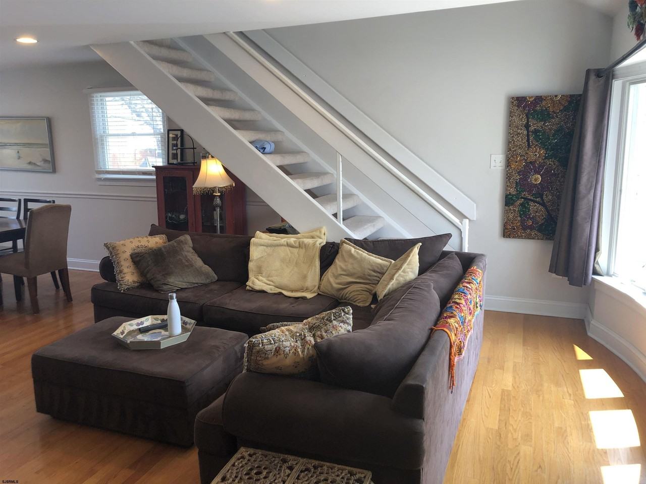 217 N Dudley Ave - Photo 5 of 27