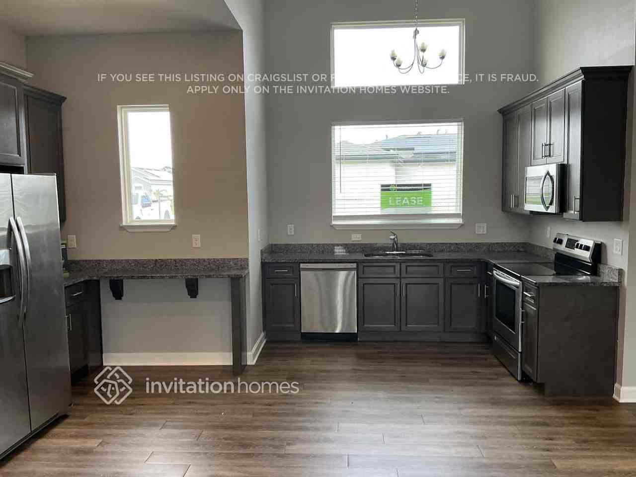 1951 Michigan Dr - Photo 5 of 15