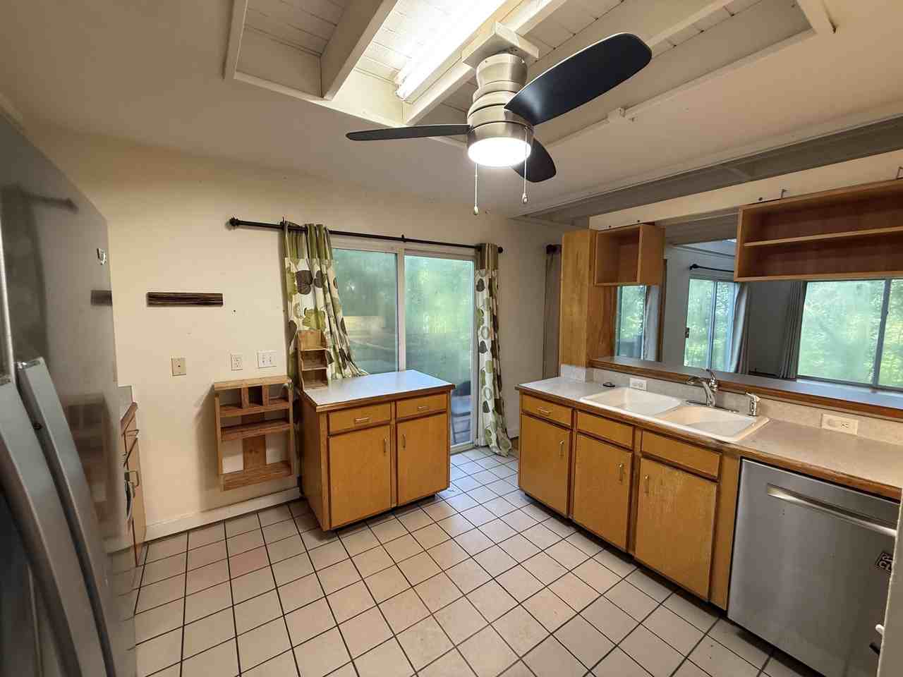 1828 S Magnolia Dr - Photo 6 of 25