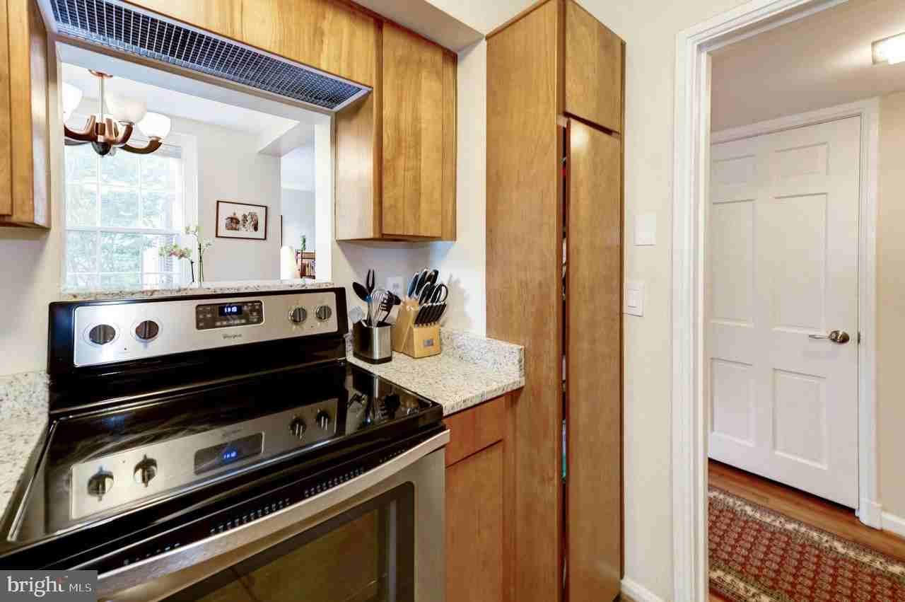 3951 Langley Ct Nw #D586 - Photo 3 of 13