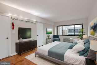 2141 I St Nw #806 - Photo 1 of 1