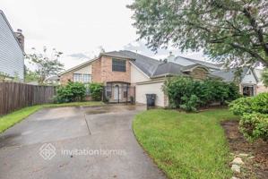 featured image of 15119 Manorhill Dr