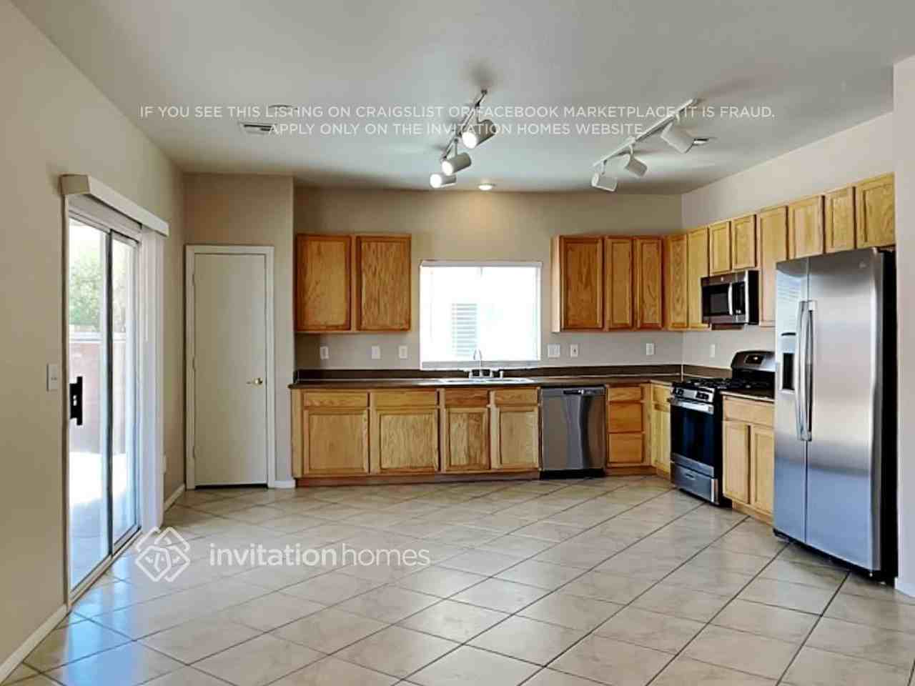 780 Viento Del Montagna Ave - Photo 7 of 20