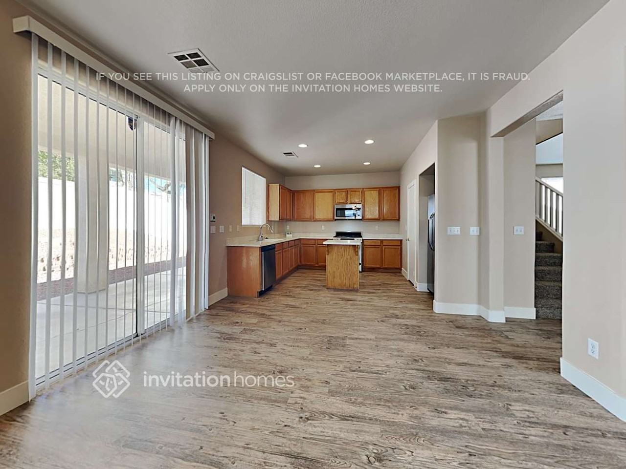 6653 Maple Mesa St - Photo 7 of 19