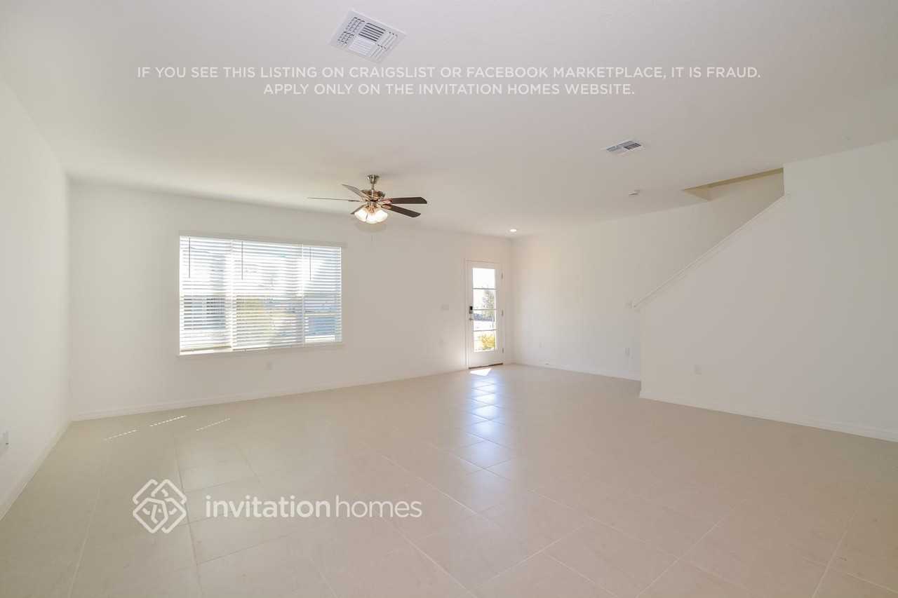 5679 Enchanted Meadow Aly - Photo 4 of 23