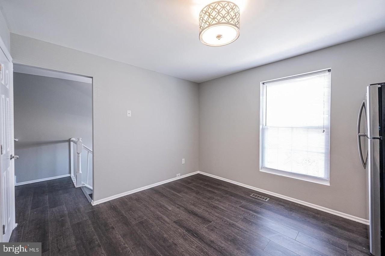 10716 Cordage Walk - Photo 4 of 39