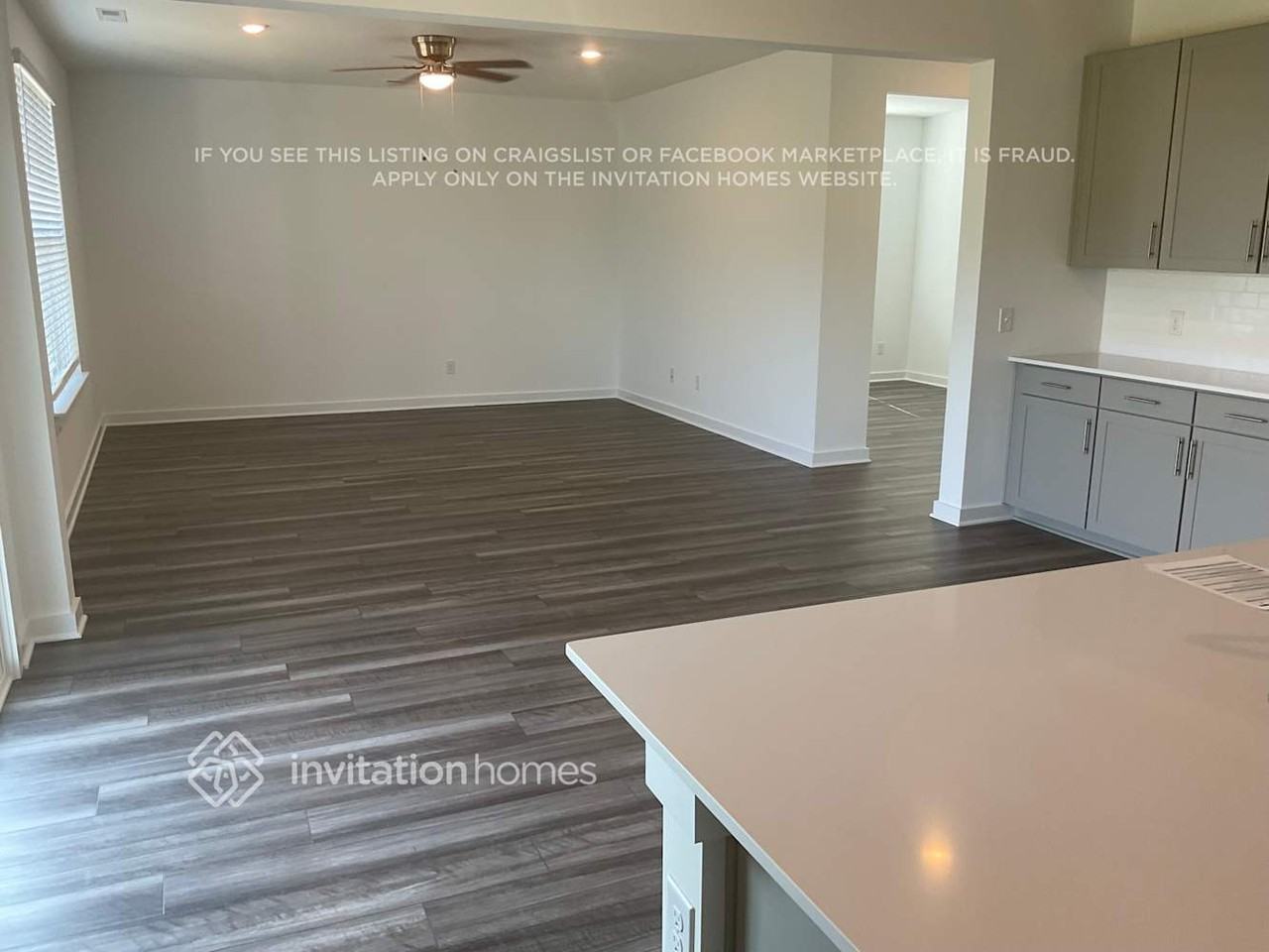 112 Longwood Dr - Photo 5 of 13