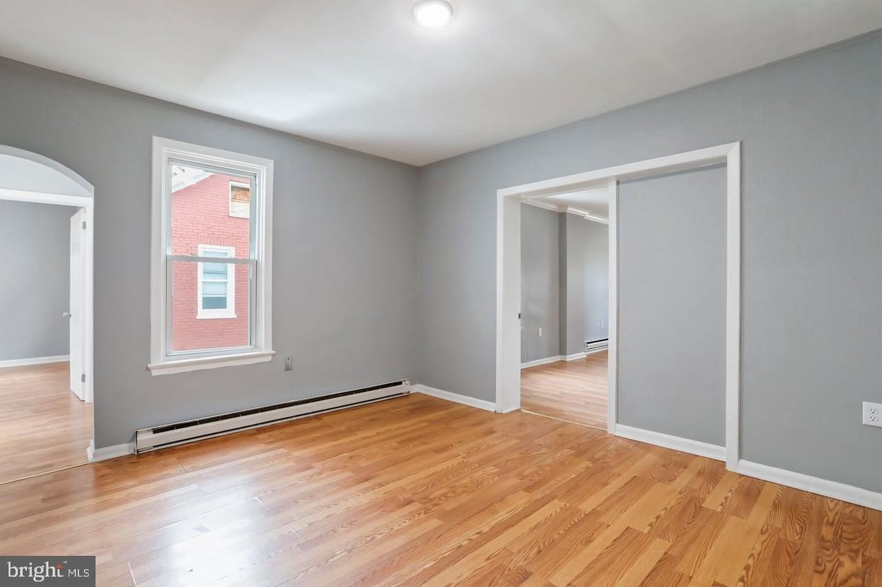 655 S Potomac St #3 - Photo 6 of 13