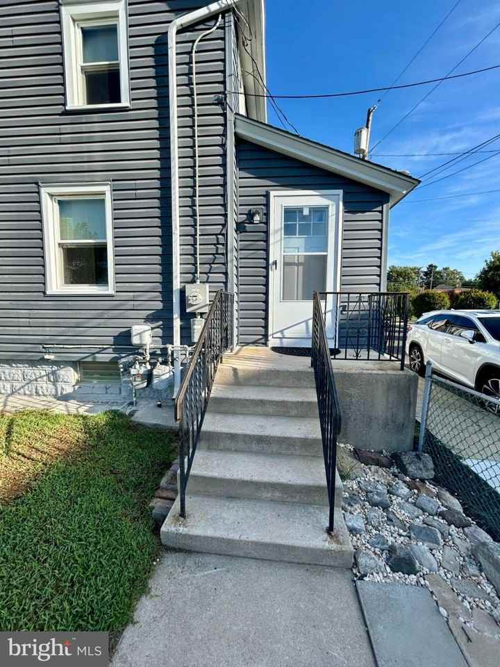 13 S Repauno Ave - Photo 2 of 14
