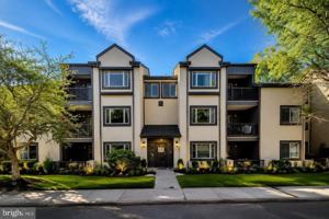 featured image of 2210 Sayre Dr