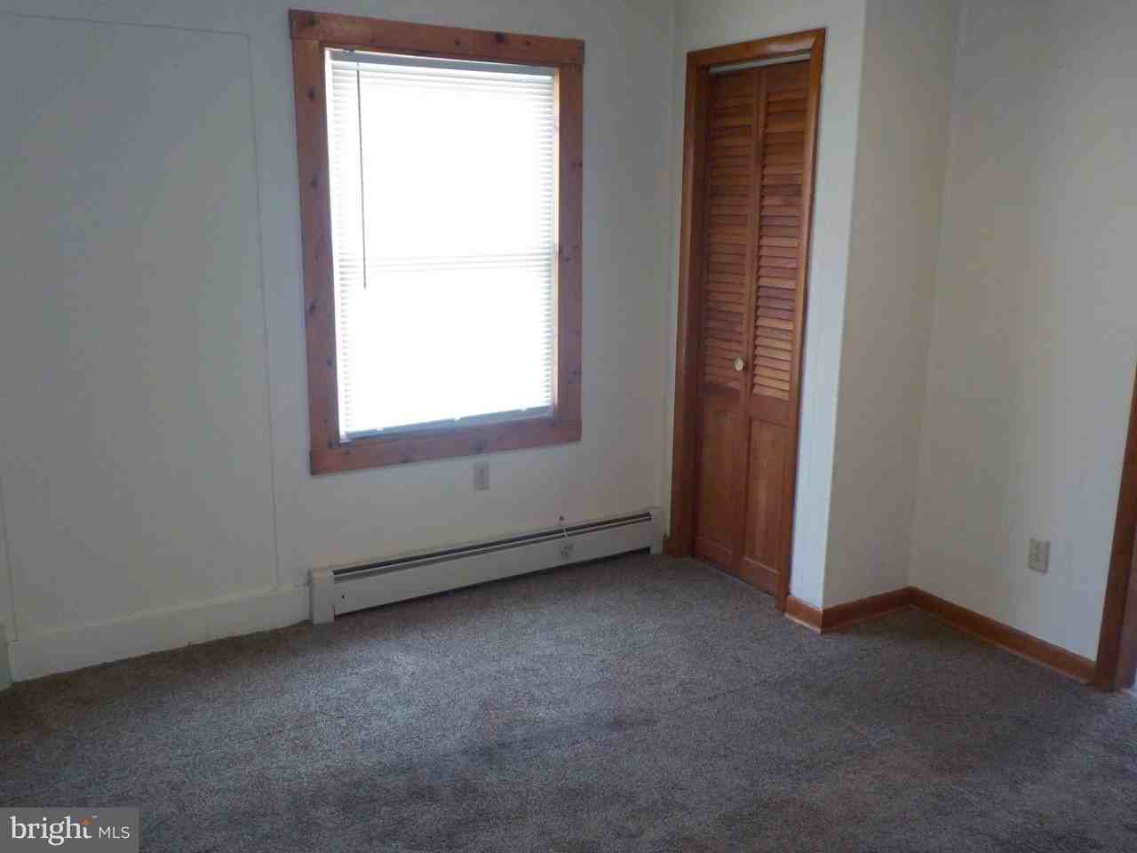 3 Oak St #2 - Photo 3 of 12