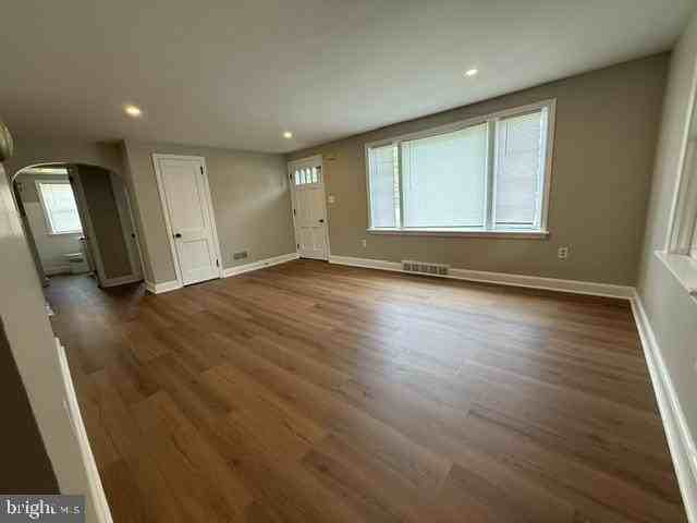 248 E Main St - Photo 3 of 17